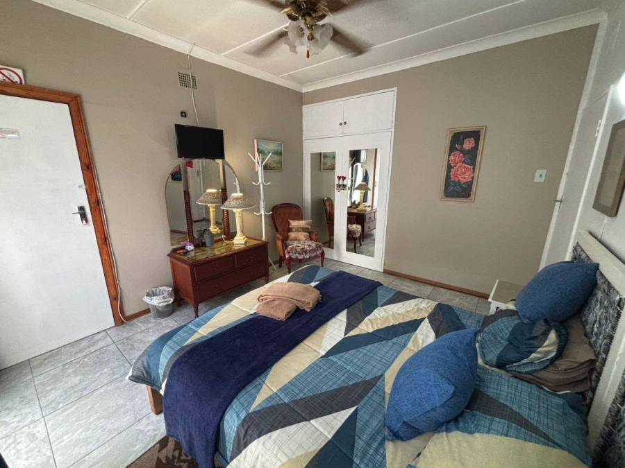 5 Bedroom Property for Sale in Parys Free State